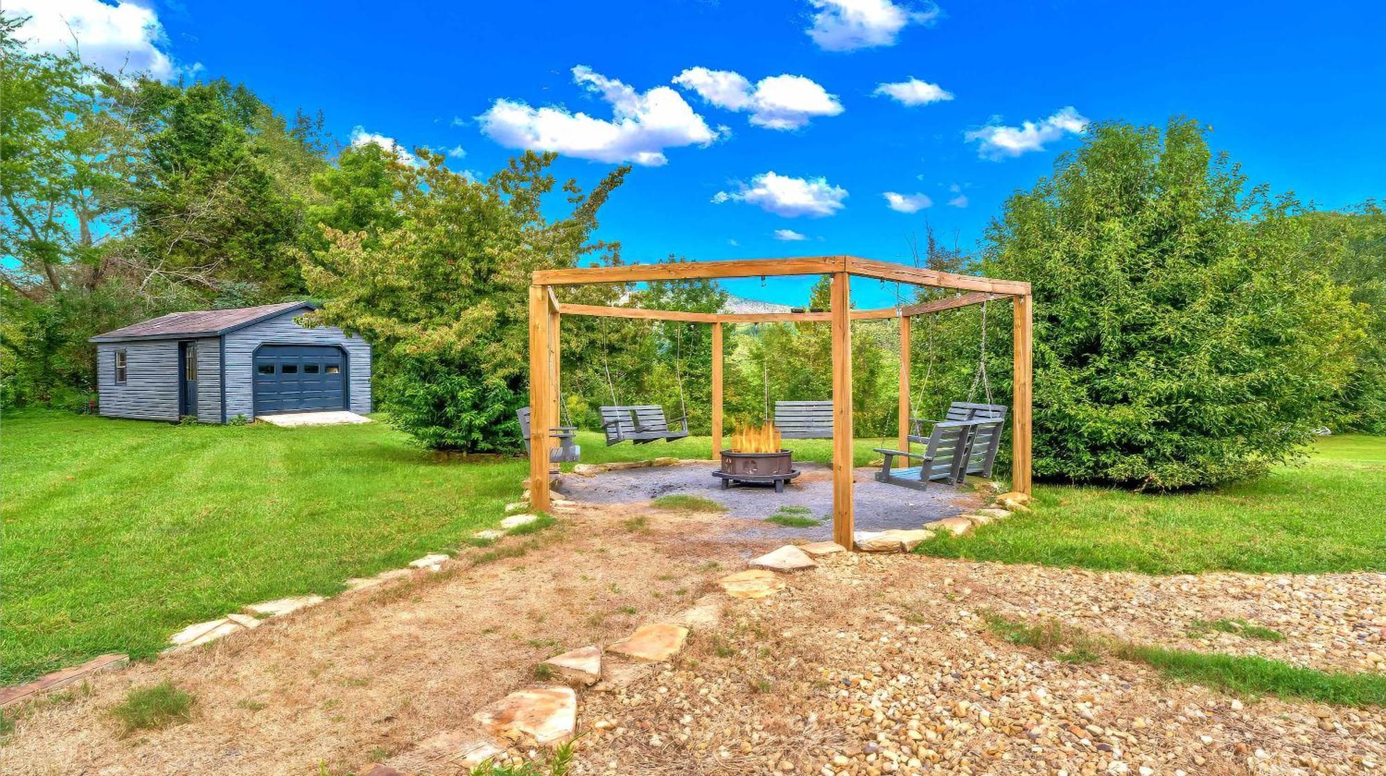 Poolside At Autumn Woods - Pool, Theater, Fireplace, Firepit, Arcade Sevierville Esterno foto